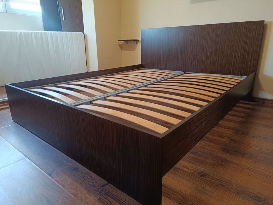 Спалня корпус и подматрачни рамки