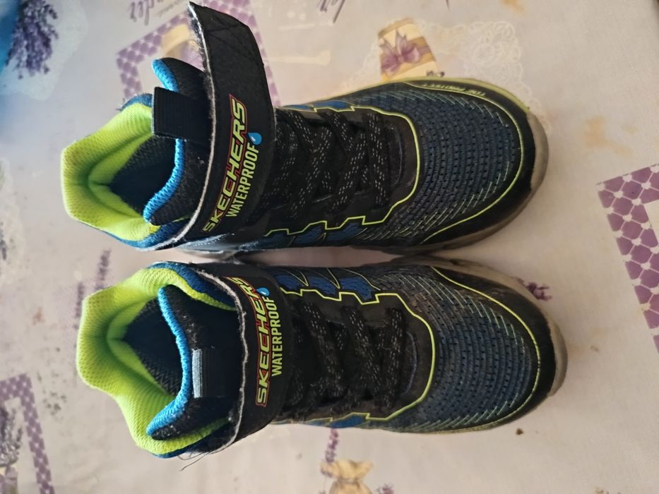 Ghete copii Skechers