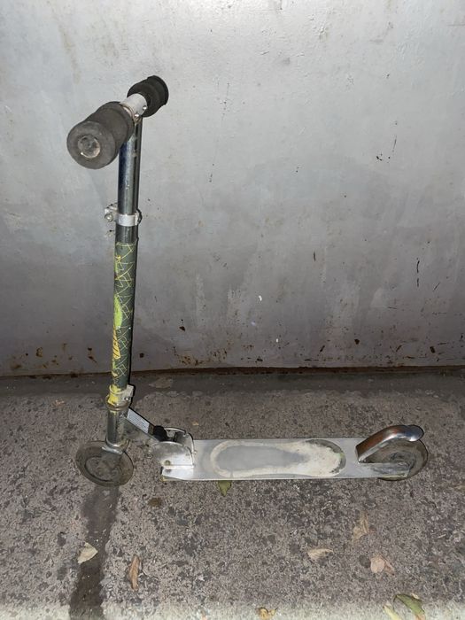 Продам самокат.