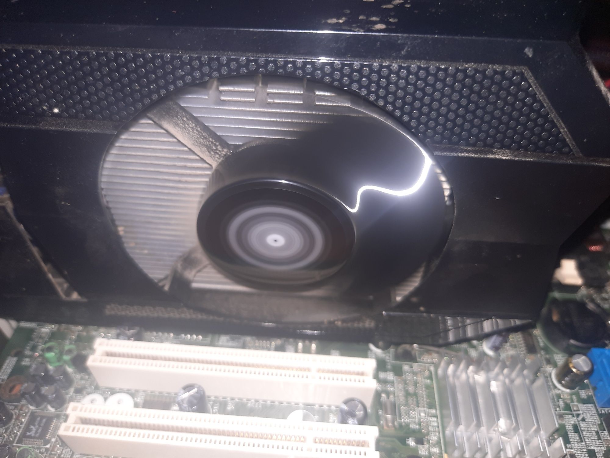 Kit pc sursa ,ram ,placa video si placa de baza,procesor,si cooler