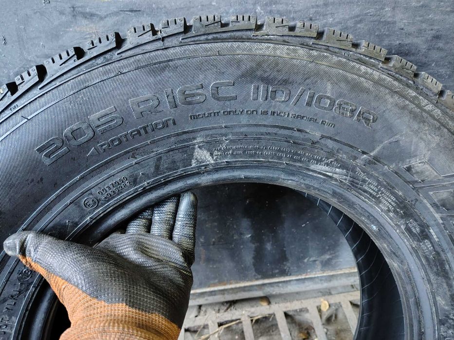 4бр.НОВИ зимни гуми NOKIAN 205/80/16C 110R DOT 1318