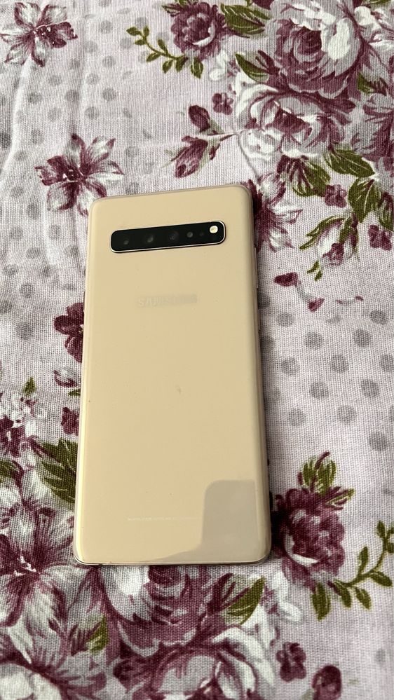 Samsung s10 sotiladi holati yahshi