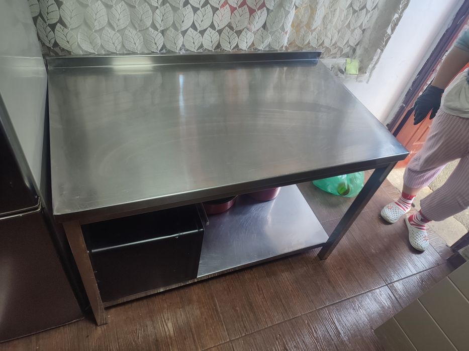 Masa inox pentru shaormarie