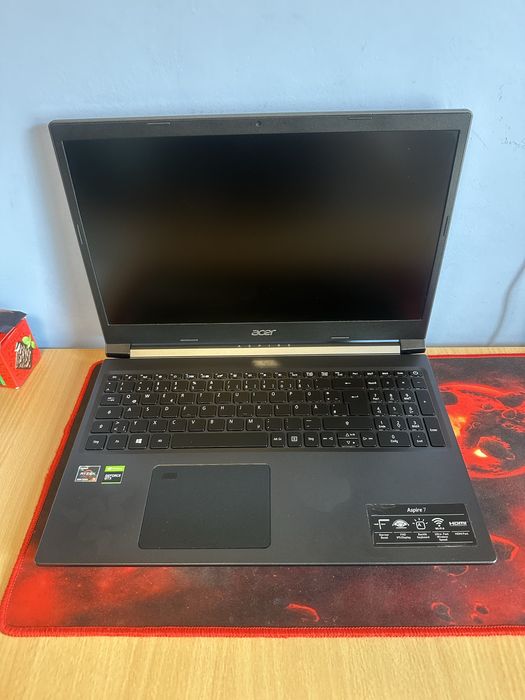 laptop acer aspire 7 nvidia