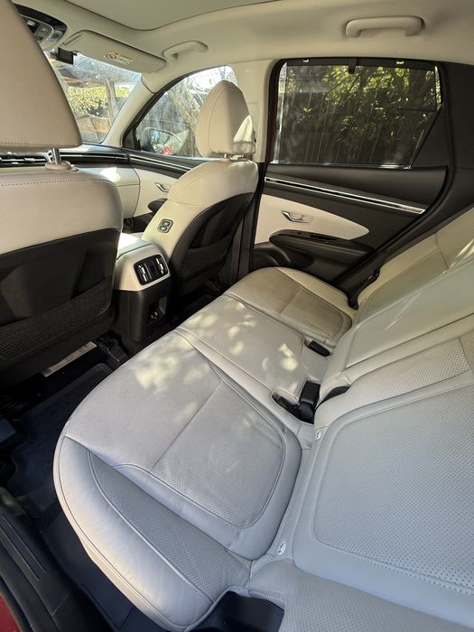 Vand Hyundai Tucson Luxury 2021 HEV 4x4 AT