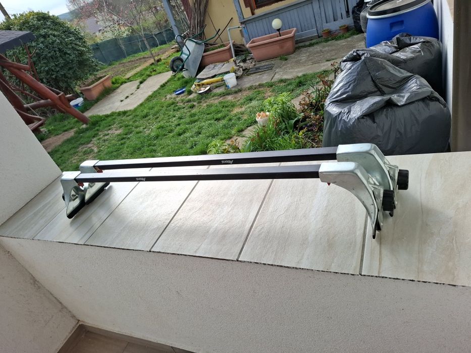 Bare auto reglabile,  ca noi