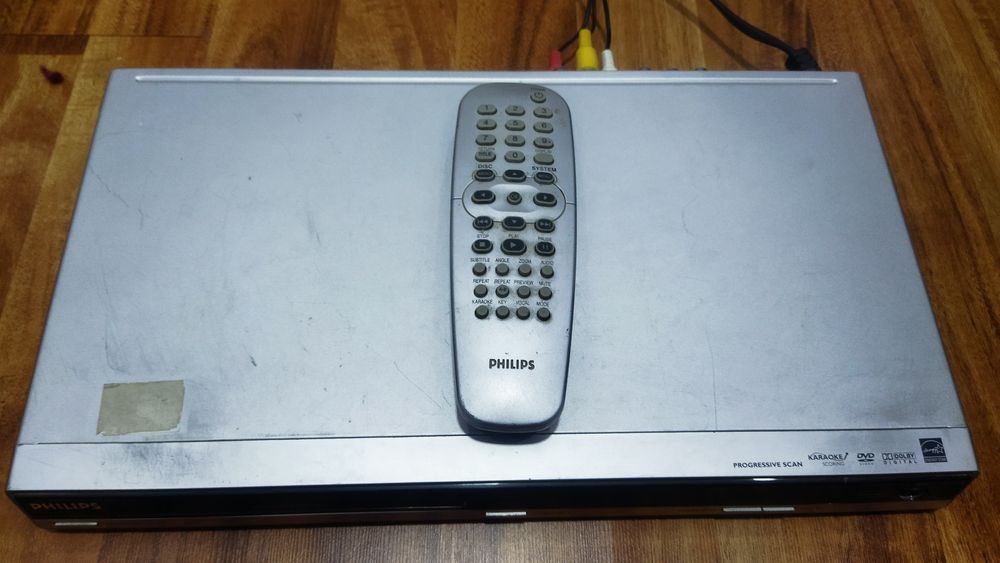 ДВД видео магнитофон Филпс оригинал