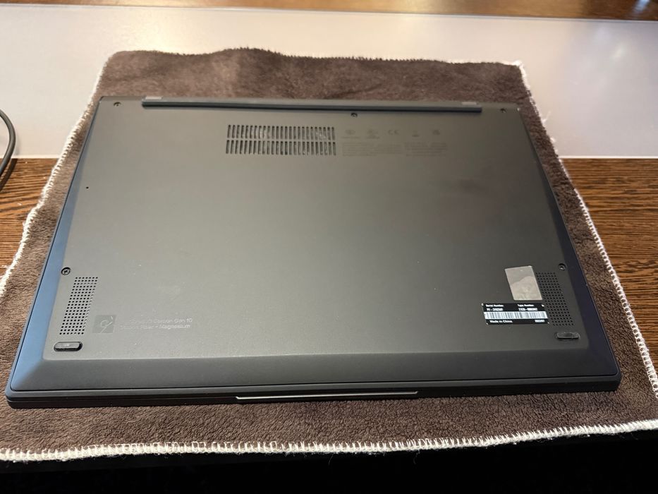 Lenovo Thinkpad X1 Carbon Gen 10