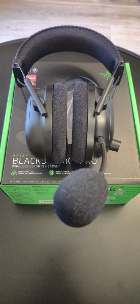 Casti Razer Blackshark v2 pro