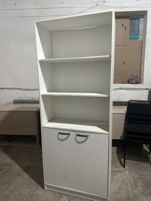 Продам шкафы по по 25тыс