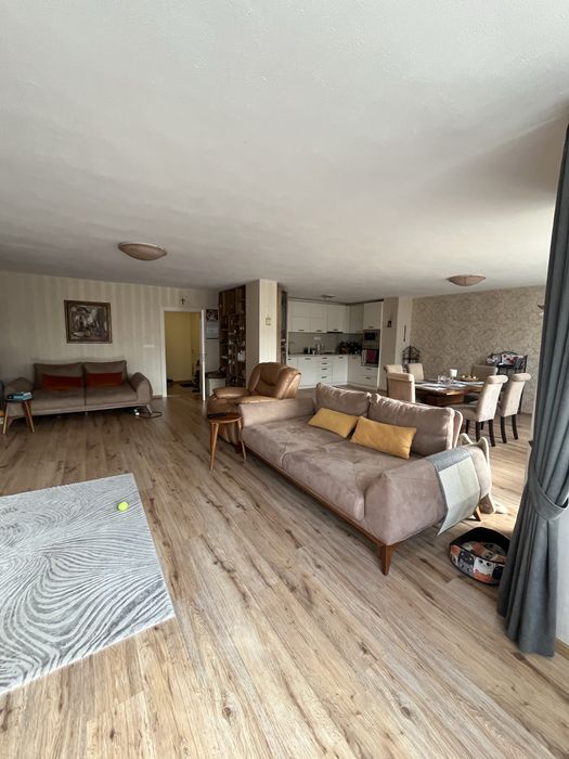 Продава се Четиристаен апартамент в Варна, Базар Левски - 200 кв.м за 2900 €/кв.м - Снимка #6