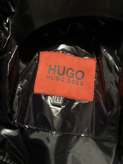 Geaca Hugo Boss,noua cu eticheta