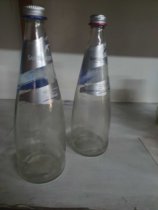 стъклени бутилки