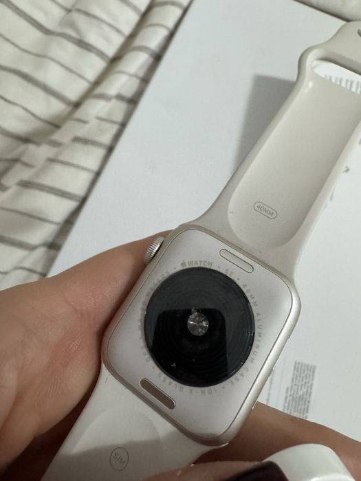 Apple Watch SE 2024, 40 mm, 99% baterie