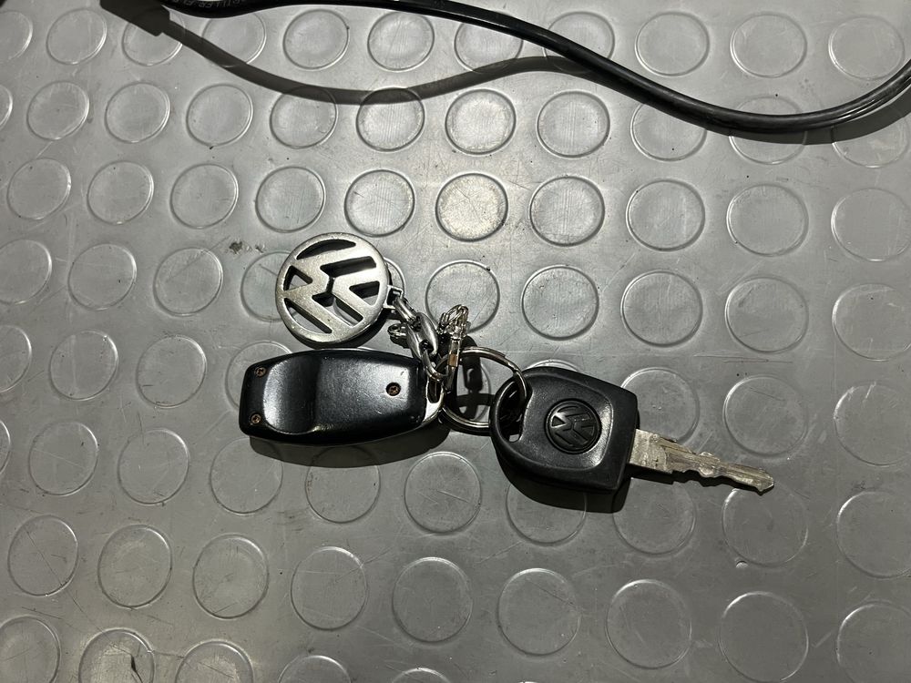 Компютър с имобилайзер и ключ за VW Golf 3 1.9 TDI (90 к.с. , 1Z)