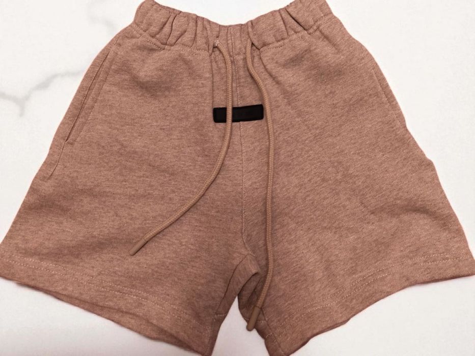 Pantaloni essential fog negri si gri