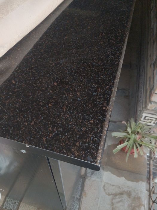 Барный стол, серый. Металлический.коричневый