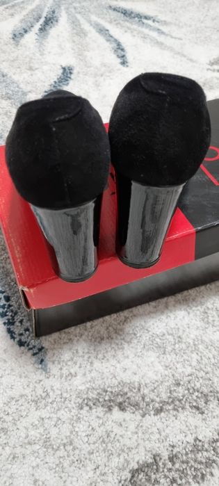 Pantofi  piele naturala 38-39