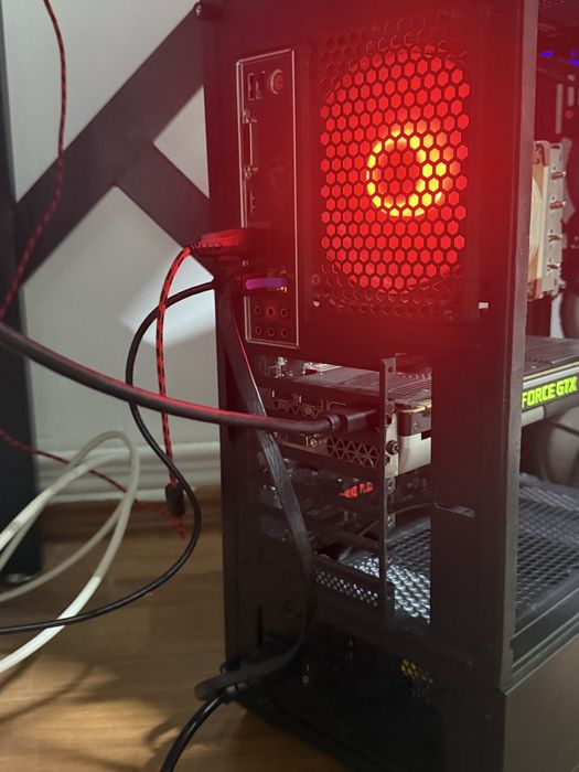 Vand pc gaming ! Slatina Olt