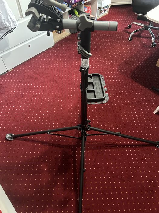 Suport / stand pentru reparatii biciclete. Nou!