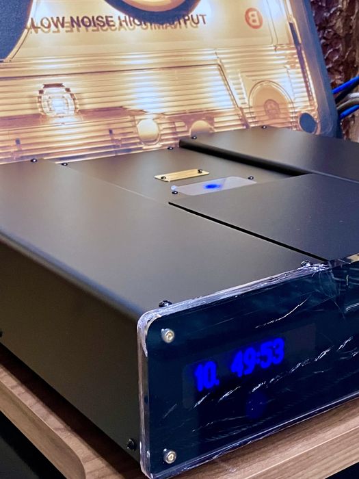 -% НАМАЛЕН! Еталонен CD плейър Electrocompaniet EMC 1 MKV Reference