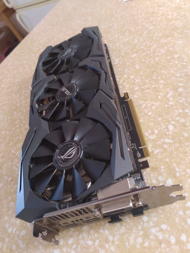 Видеокарта Strix RX-480-8GB-GAMING.