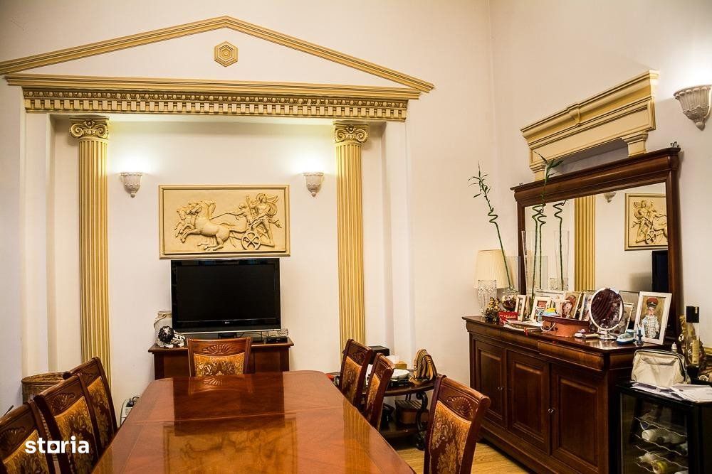 Apartament LUX 6 camere, 200 mp, terasa 25 mp, zona Traian