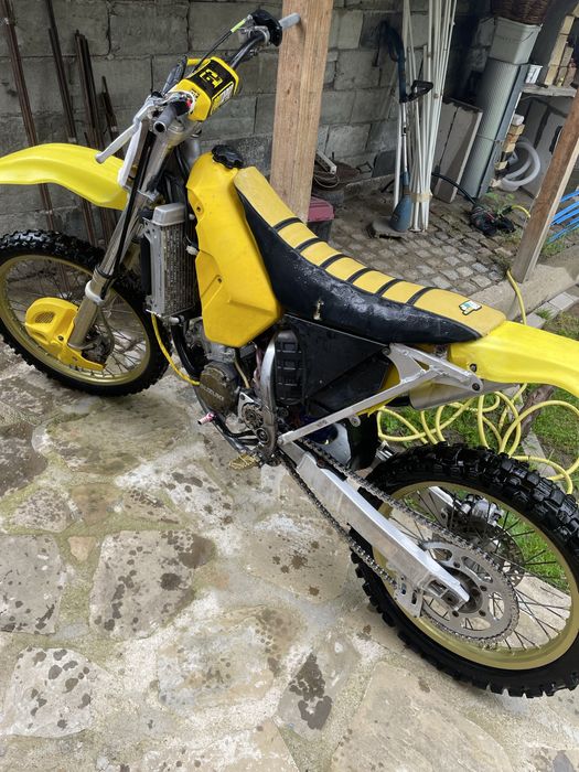 Suzuki rm 125 само на части!