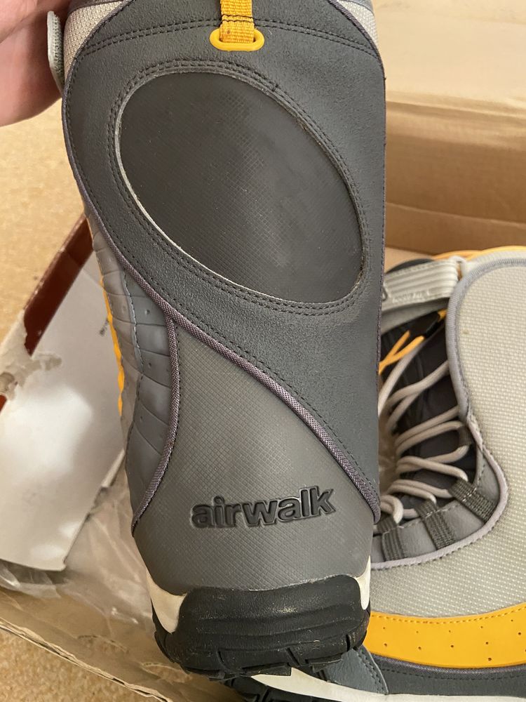 Airwalk Snowboard Boots Size 41