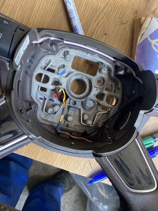 волан за ауди с подгрев