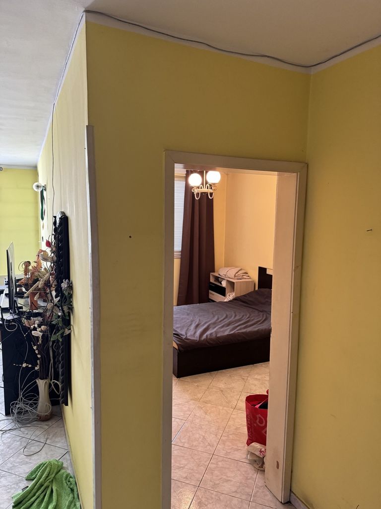 Дава се под наем Двустаен апартамент в София, Център - 65 кв.м за 117300 € - Снимка #1