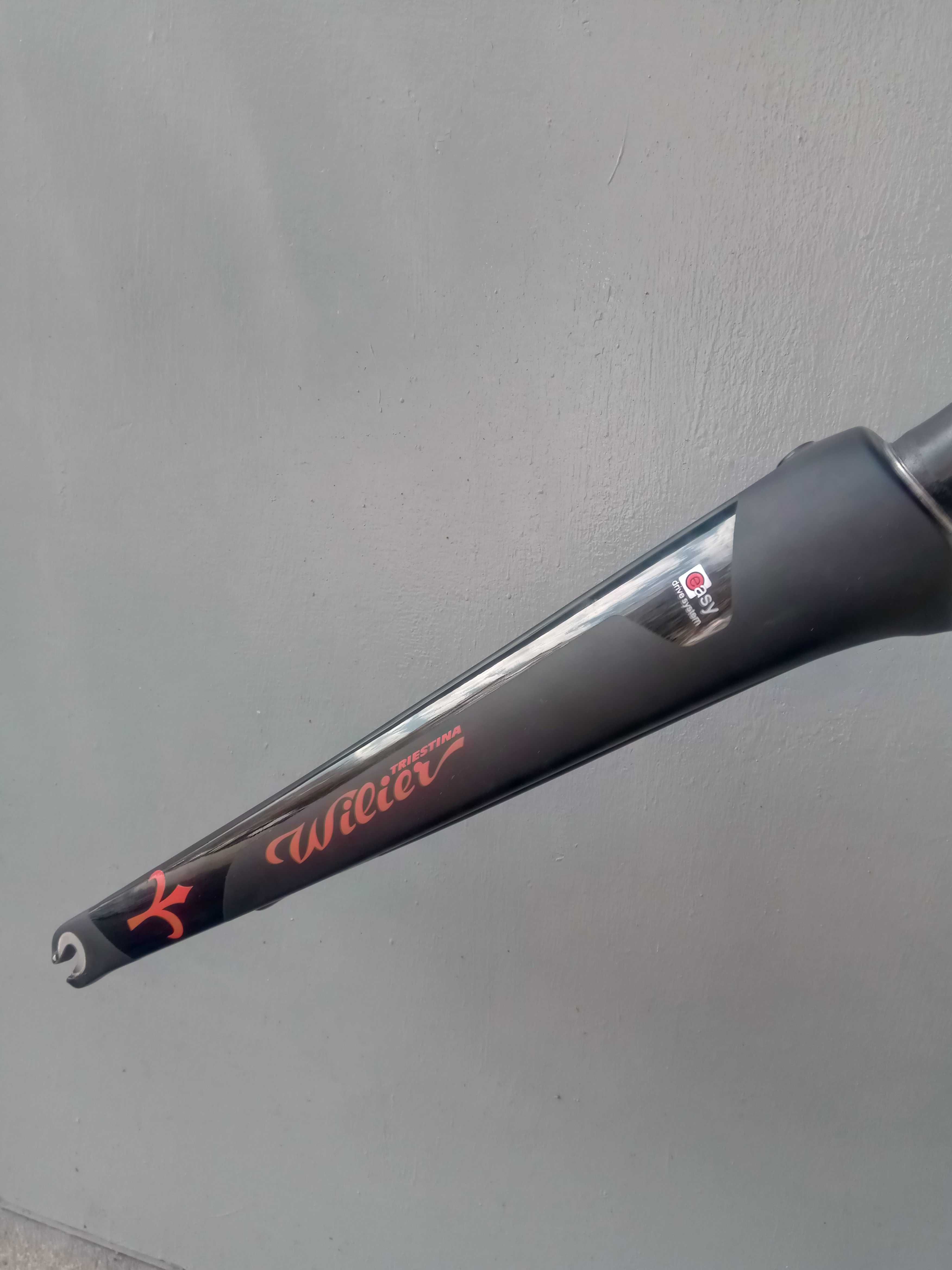 Карбонова вилка wilier