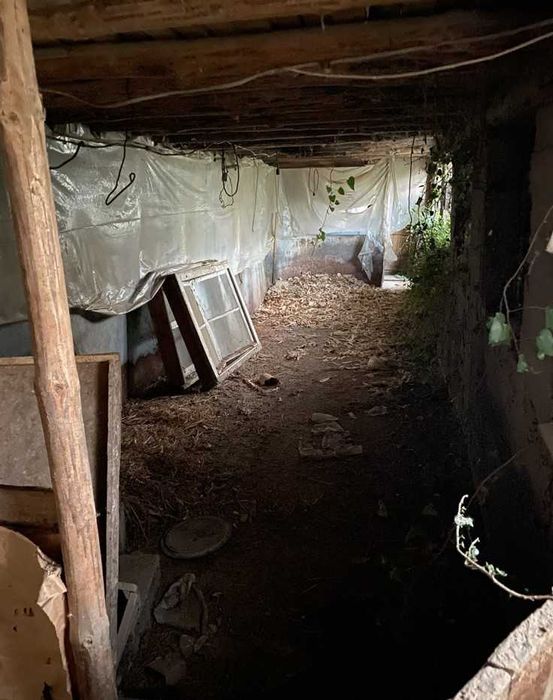 Къща на брега на язовир Жребчево