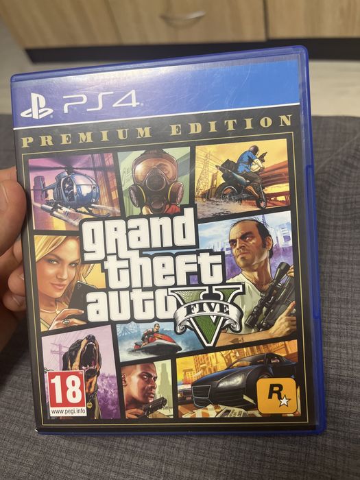 Продавам Fifa22 и Gta5 за Ps4-Ps4 pro