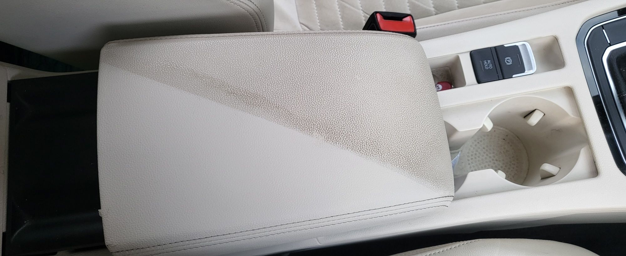 Detailing auto, servicii profesionale curatare interior polish  exteri