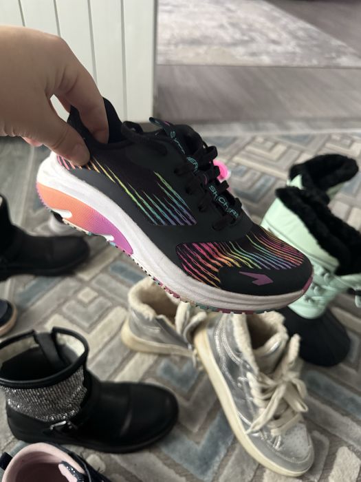 Cizme nr  34 si adidasi schketchers 33.5