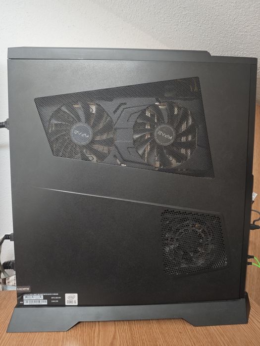 Pc gaming cu gtx 1070 si i5 10400f