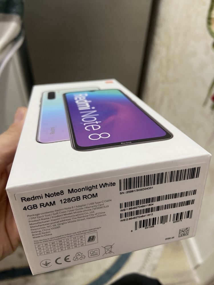 Продаю смартфон Redmi Note 8