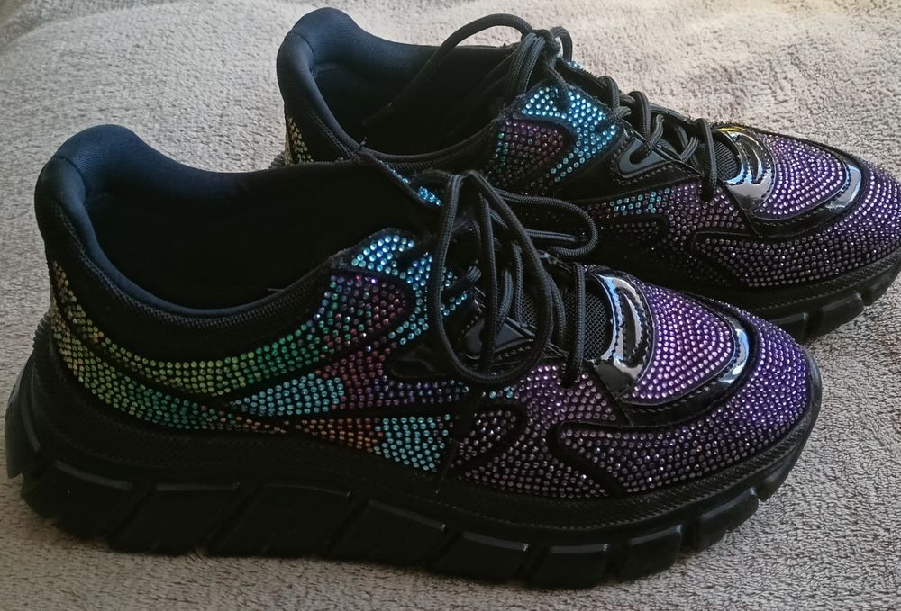 Дамски маратонки GUESS