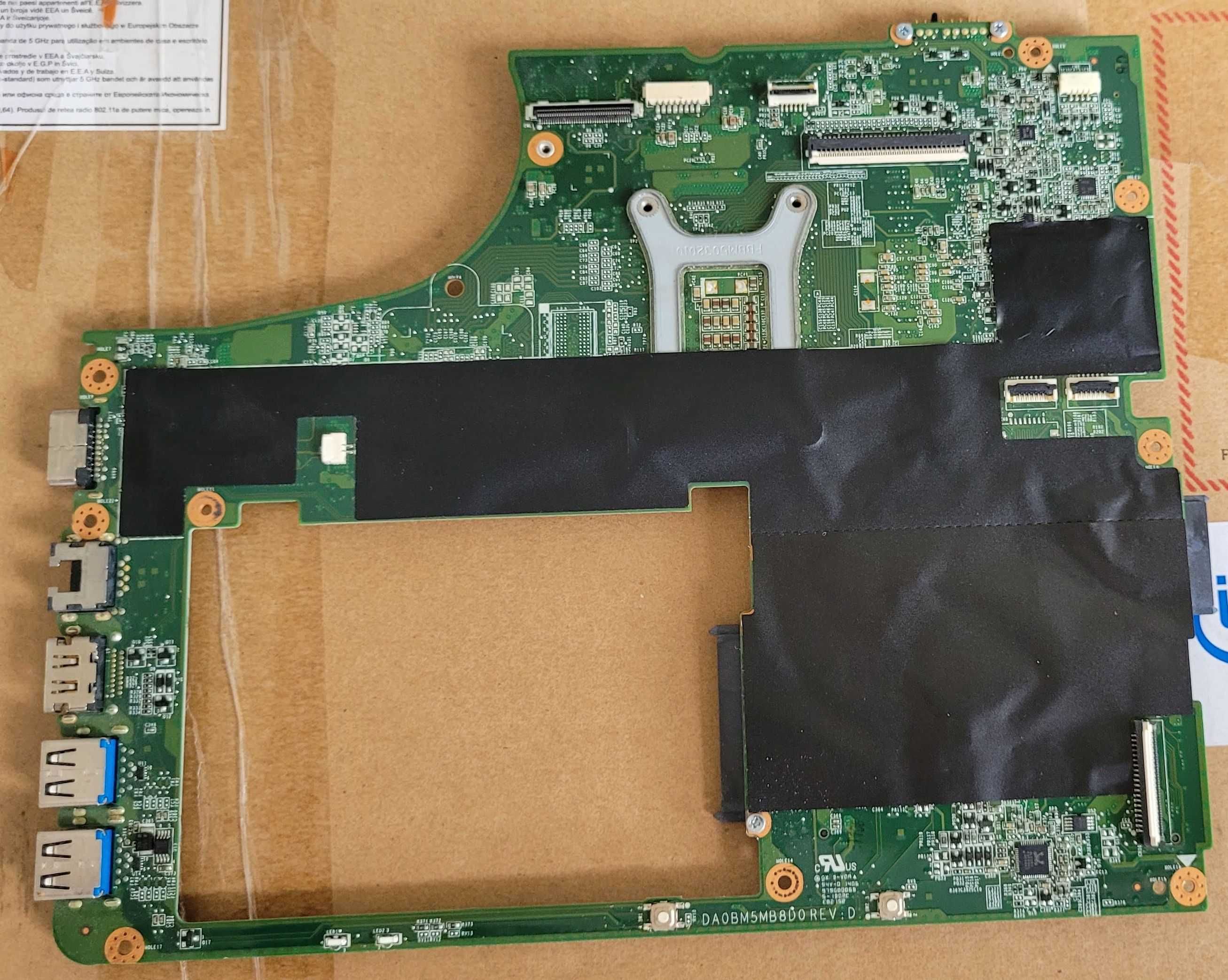 Placa de baza laptop Lenovo B5400 cu procesor Intel Core i5-4200M