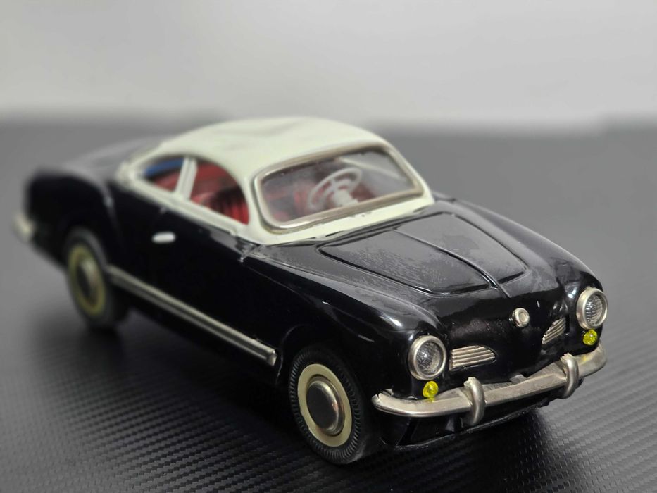 Jucarie Tabla Veche China MF 743 Volkswagen Karmann Ghia Frictiune