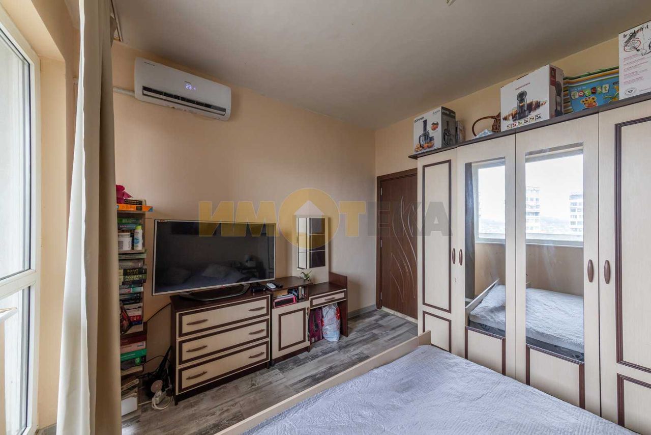 Продава се Тристаен апартамент в Варна, Владислав Варненчик - 71 кв.м за 1817 €/кв.м - Снимка #3