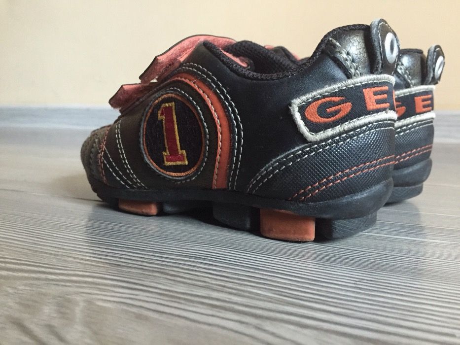 Pantofi GEOX copii - originali, masura 32-33