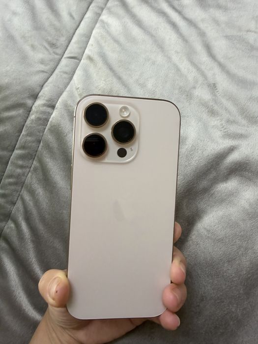 Iphone 16 pro в отличном состоянии