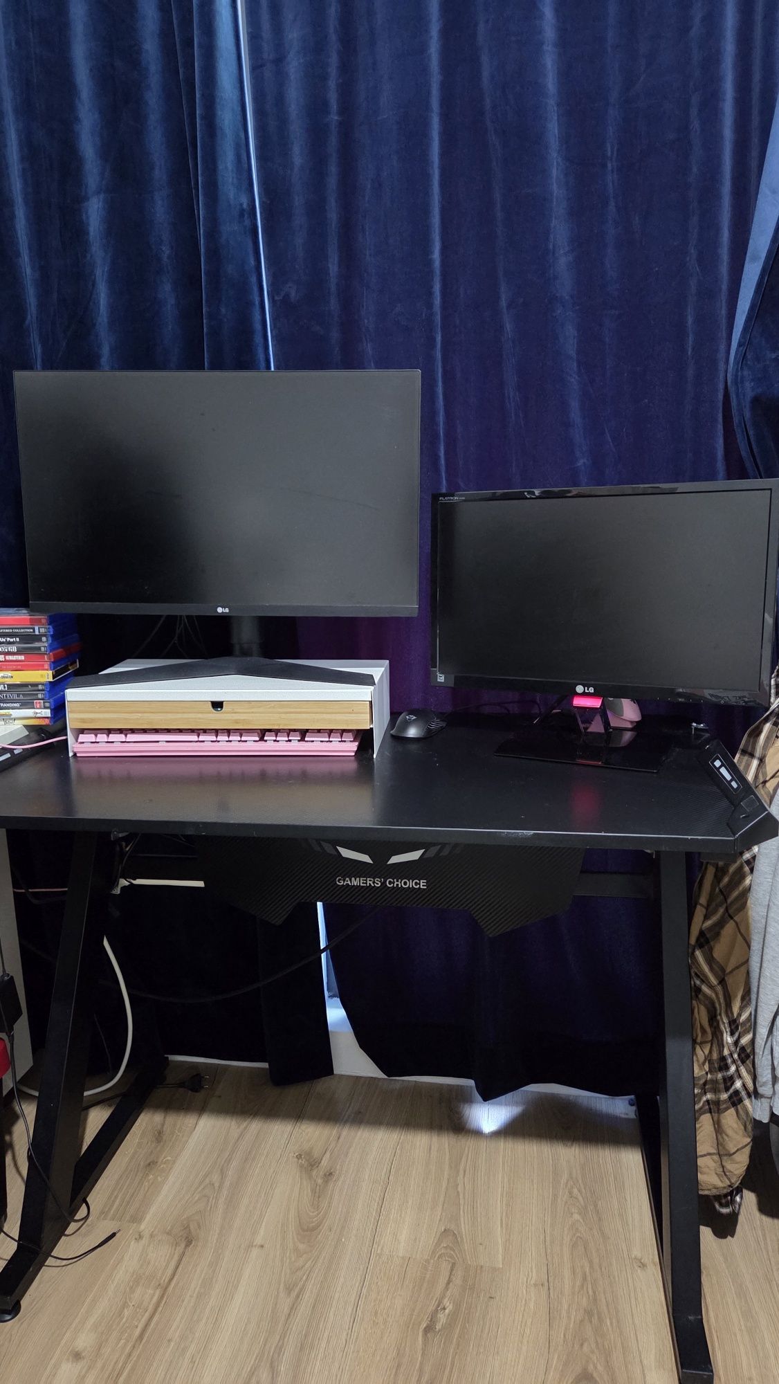 Gaming Бюро/Маса с подсветка