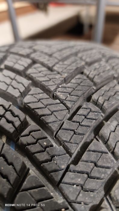 205/55/16     2 броя Нови зимни гуми BARUM POLARIS 6