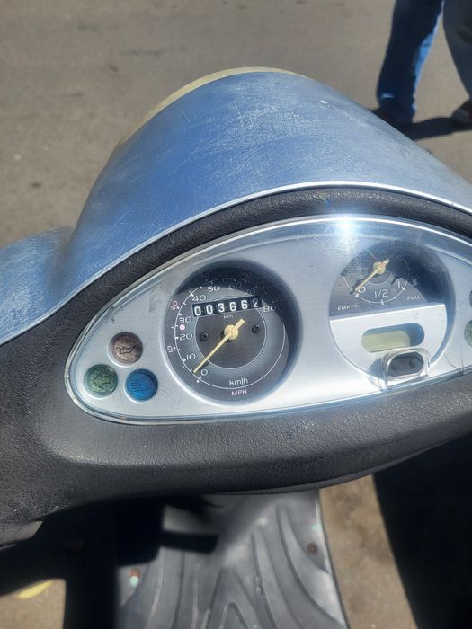 Piaggio Fly 25/km