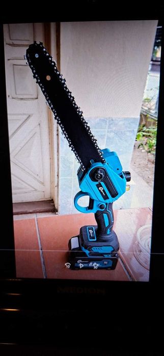 Mini drujba cu lama de 20 cm