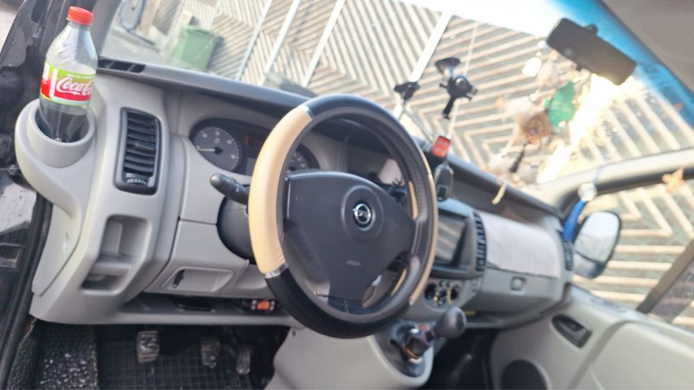 Opel vivaro 2010