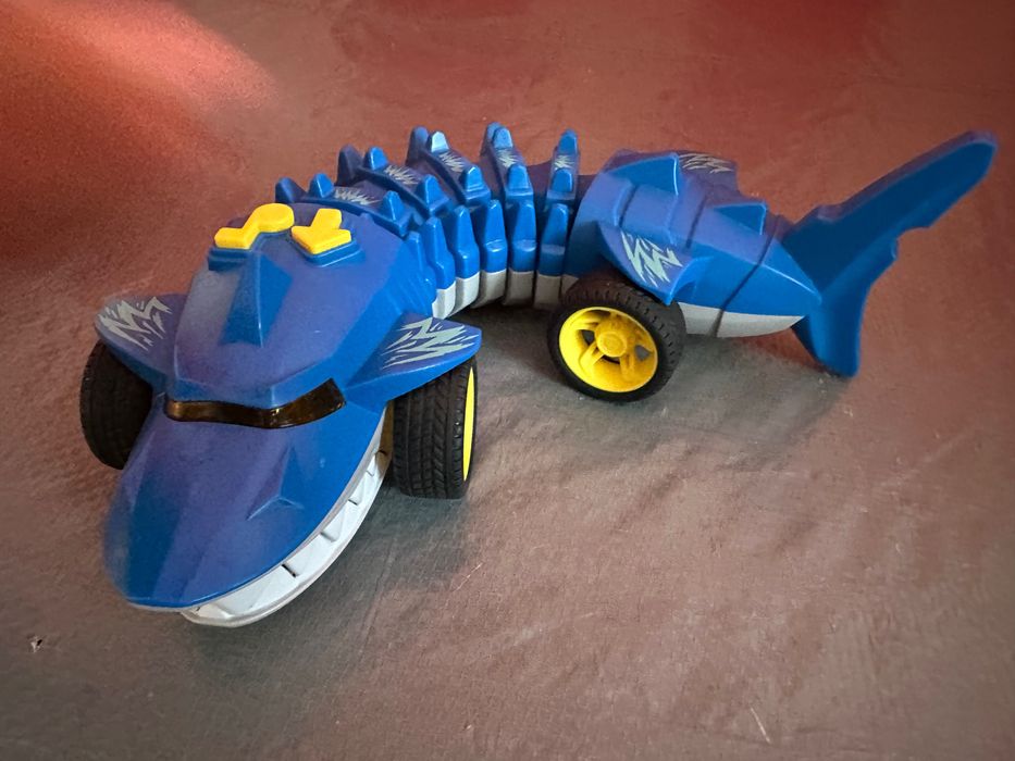 Интерактивни играчки със звукове